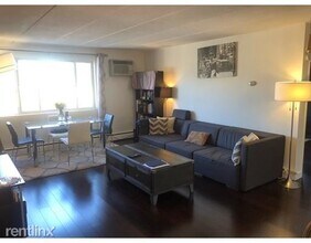 47 Homer Ave-Unit -Apt 5-3 in Cambridge, MA - Foto de edificio - Building Photo