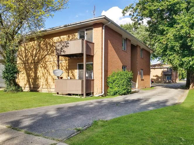 1610 S Spring St in Springfield, IL - Foto de edificio