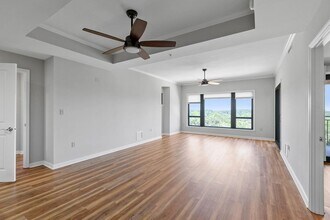 121 N MONROE Unit 8010 St in Tallahassee, FL - Building Photo - Building Photo