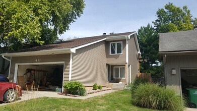 411 52nd St in West Des Moines, IA - Foto de edificio - Building Photo