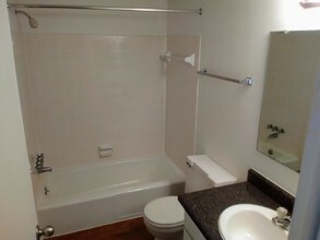 23700 W Warren Ave-Unit -7863 in Dearborn Heights, MI - Building Photo - Building Photo