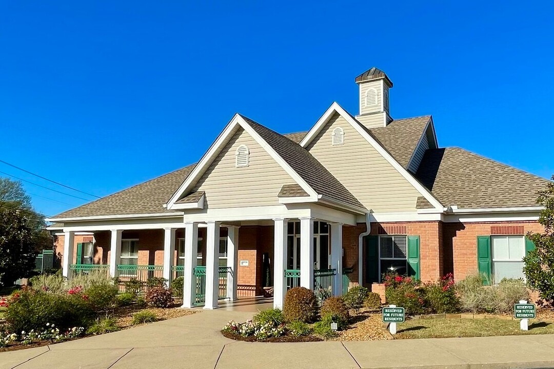 The Ridge at Meadowlake in Conway, AR - Foto de edificio