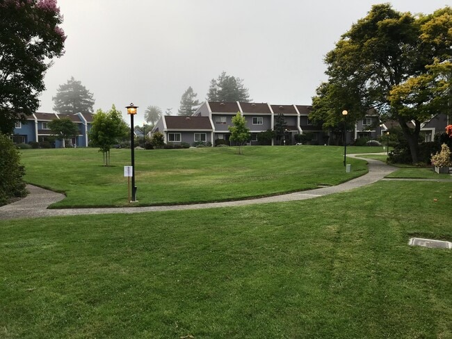 149 Harbor Oaks Cir in Santa Cruz, CA - Building Photo - Building Photo