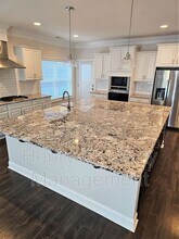 1392 Brown Velvet Ln in Apex, NC - Building Photo - Building Photo