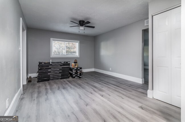 511 Gresham Park Dr in Marietta, GA - Building Photo - Building Photo