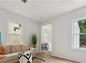 76 Mitchell St in West Orange, NJ - Foto de edificio - Building Photo