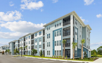 Mosby at Avalon Park in Wesley Chapel, FL - Foto de edificio - Building Photo