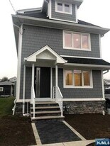 143 Market St in Garfield, NJ - Building Photo