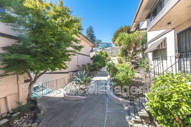 property at 547 Rodeo Ave