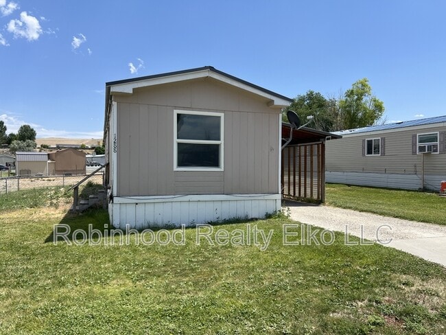 1288 Stitzel Rd in Elko, NV - Building Photo - Building Photo