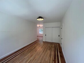 145 NE 82nd Terrace in Miami, FL - Building Photo - Building Photo