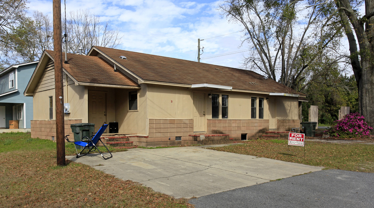 1303-1307 Dean in Valdosta, GA - Building Photo