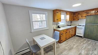 25 Cedar Ave in Highland Park, NJ - Building Photo - Building Photo