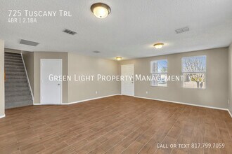 725 Tuscany Trail in Fort Worth, TX - Building Photo - Building Photo