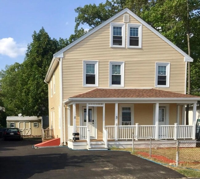property at 3 Royal St