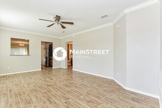 103 Hurst Ct in DeLand, FL - Building Photo - Building Photo