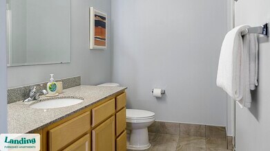 335 W 9th St in Indianapolis, IN - Building Photo - Building Photo