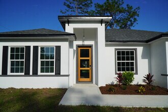 6872 SW 132nd Pl in Ocala, FL - Building Photo - Building Photo