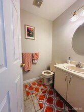 129 Columbus Dr in Franklin Township, NJ - Building Photo - Building Photo