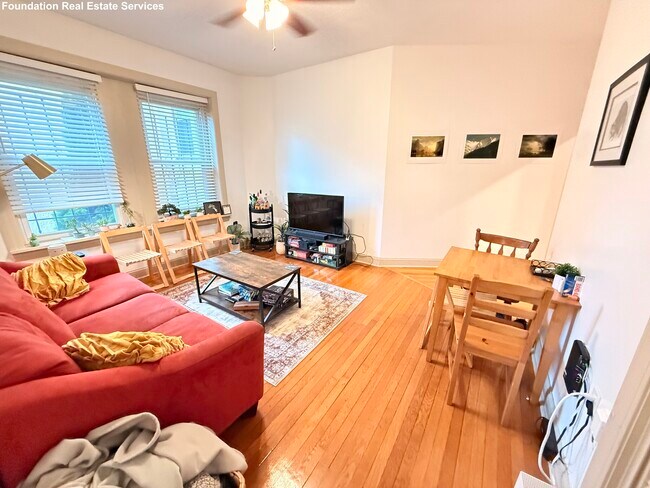 136 Sutherland Rd, Unit 3