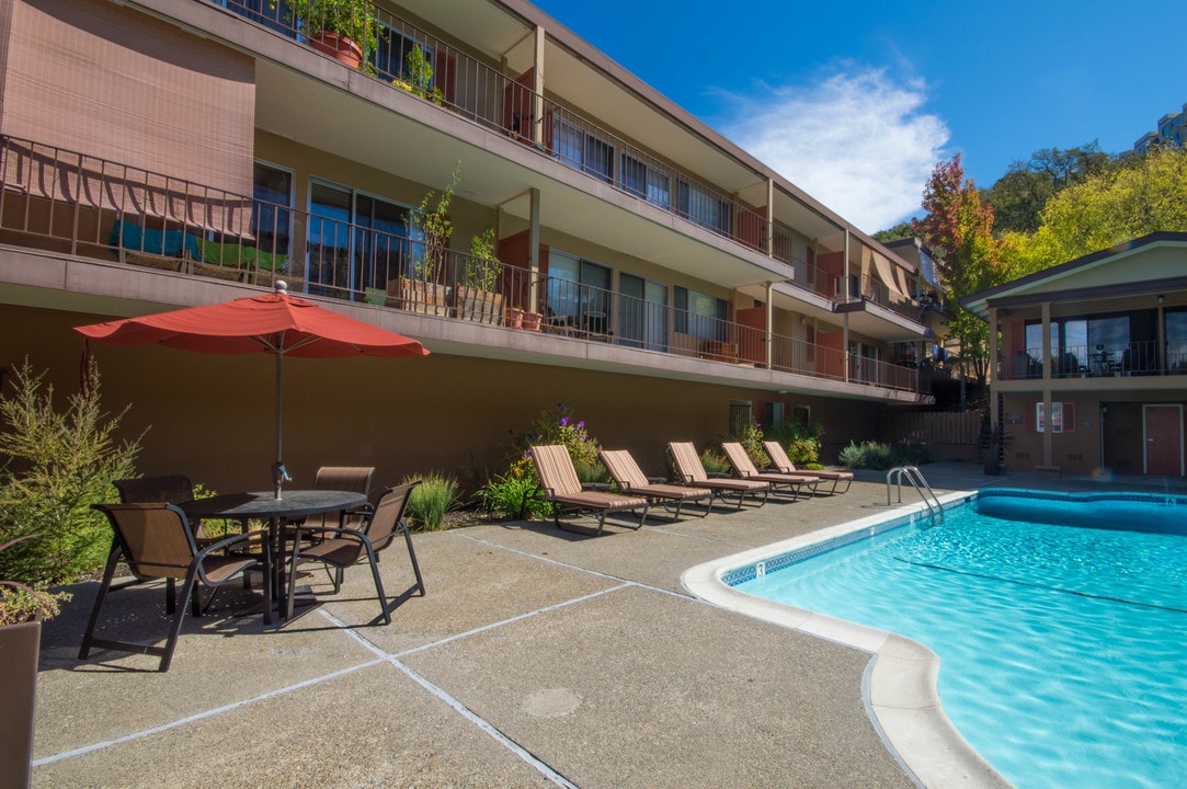 Alterra Apartment Homes | PFI Incorporated in San Rafael, CA - Foto de edificio