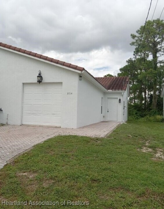 3714 Peugeot St in Sebring, FL - Building Photo