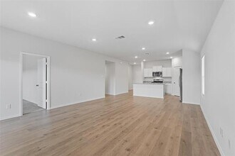 110 Labein Ave in Greenville, TX - Building Photo - Building Photo