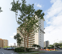 Hale o Pumehana in Honolulu, HI - Building Photo - Building Photo