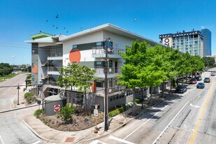 Buzz Lofts in Dallas, TX - Building Photo