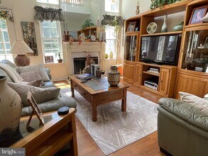 404 Fairview Way in New Hope, PA - Building Photo - Building Photo