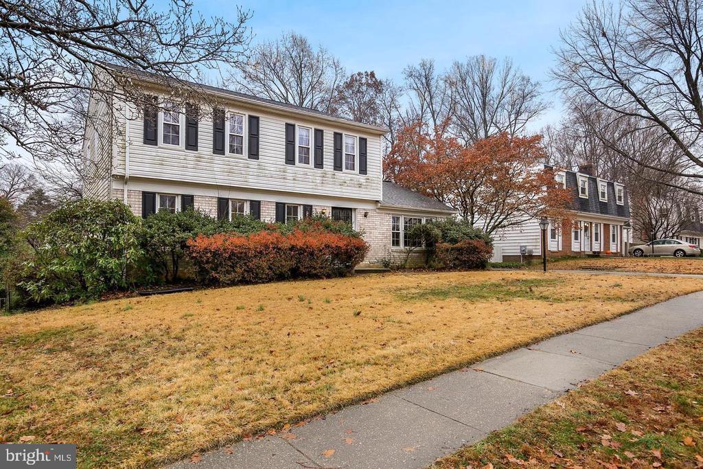 1804 Billman Ln in Silver Spring, MD - Building Photo