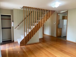 145 N Harris Ave in Manson, WA - Building Photo - Building Photo