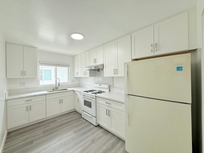 5332 Rosemead Blvd, Unit 2 in Pico Rivera, CA - Building Photo - Building Photo