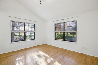 9507 Quail Village Ln in Austin, TX - Building Photo - Building Photo