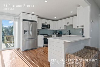 71 Rutland St in Dover, NH - Building Photo - Building Photo