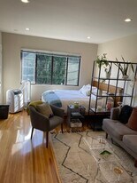 942 Hammond St in West Hollywood, CA - Building Photo