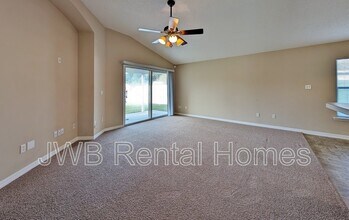 268 Johns Glen Dr in Jacksonville, FL - Building Photo - Building Photo