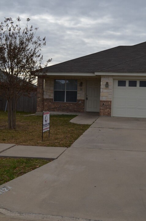 1512 Nicholas Cir in Killeen, TX - Building Photo