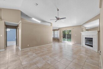 7968 Lola Cir in Navarre, FL - Building Photo - Building Photo