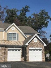 22 Nestlewood Way in Princeton, NJ - Building Photo - Building Photo
