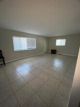801 Lighthouse Dr in North Palm Beach, FL - Building Photo - Building Photo