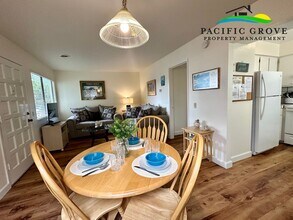 308-301 1st St in Pacific Grove, CA - Building Photo - Building Photo