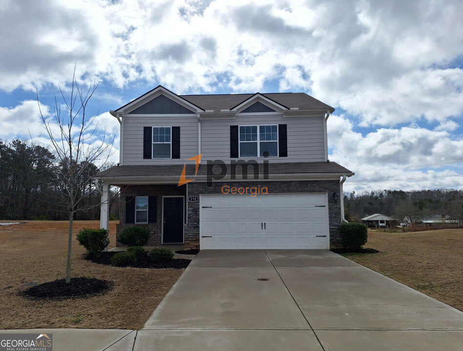 170 Innis Brk Cir in Cartersville, GA - Building Photo