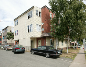 369-371 Franklin Ave in Hartford, CT - Foto de edificio - Building Photo