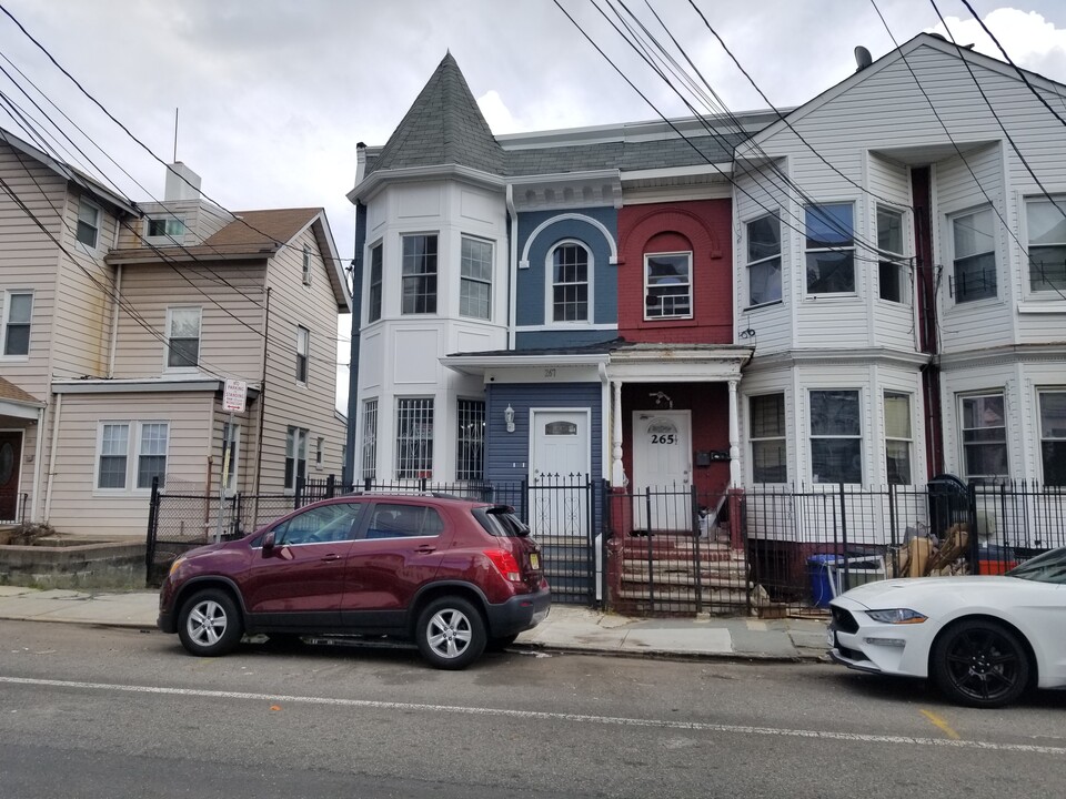 267 Garside St in Newark, NJ - Building Photo