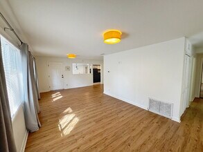 20 Macaris St in St. Augustine, FL - Building Photo - Building Photo