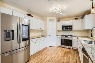 9698 Burberry Way in Littleton, CO - Building Photo - Building Photo