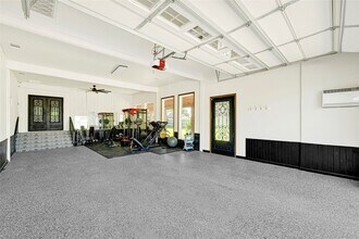 509 Joan Of Arc Dr in Hempstead, TX - Building Photo - Building Photo