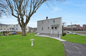 75 Fenway St in Stamford, CT - Building Photo - Building Photo