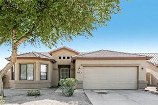 1103 W Vineyard Rd in Phoenix, AZ - Building Photo